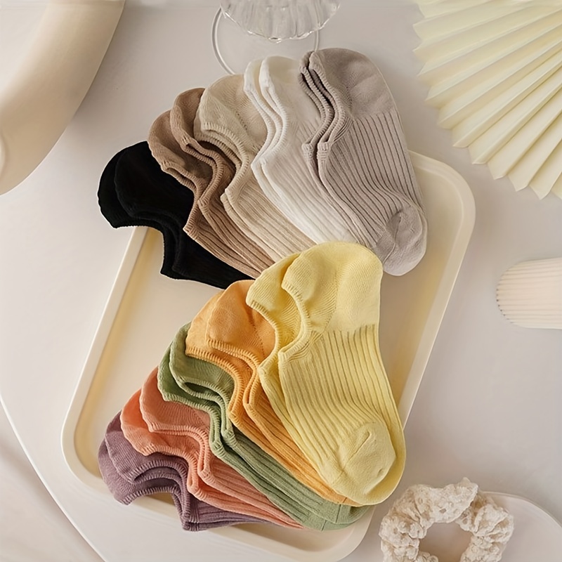 Women'S Ankle Accessories - 5 par kolorowych, prążkowanych krótkich skarpetek,